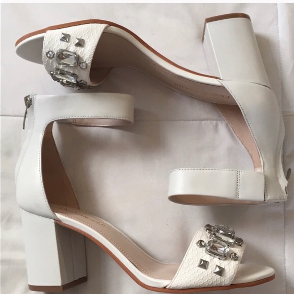 Block heel sandals